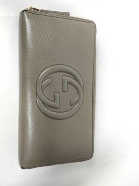 Gucci Soho Interlocking GG Zip-Around Leather Wallet – Taupe Grey